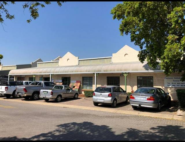 INDUSTRIAL PROPERTY TO RENT IN HENNOPSPARK